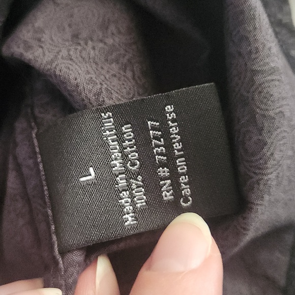 Apt. 9 black paisley button down shirt large - Picture 4 of 5